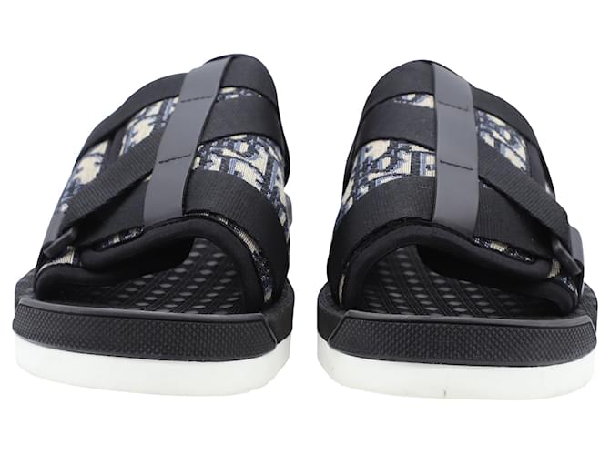 Louis Vuitton Slippers
