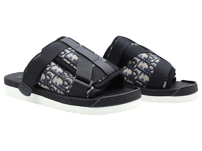 Louis Vuitton Slippers