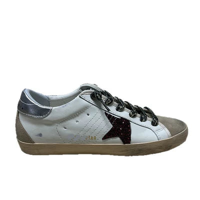 GOLDEN GOOSE