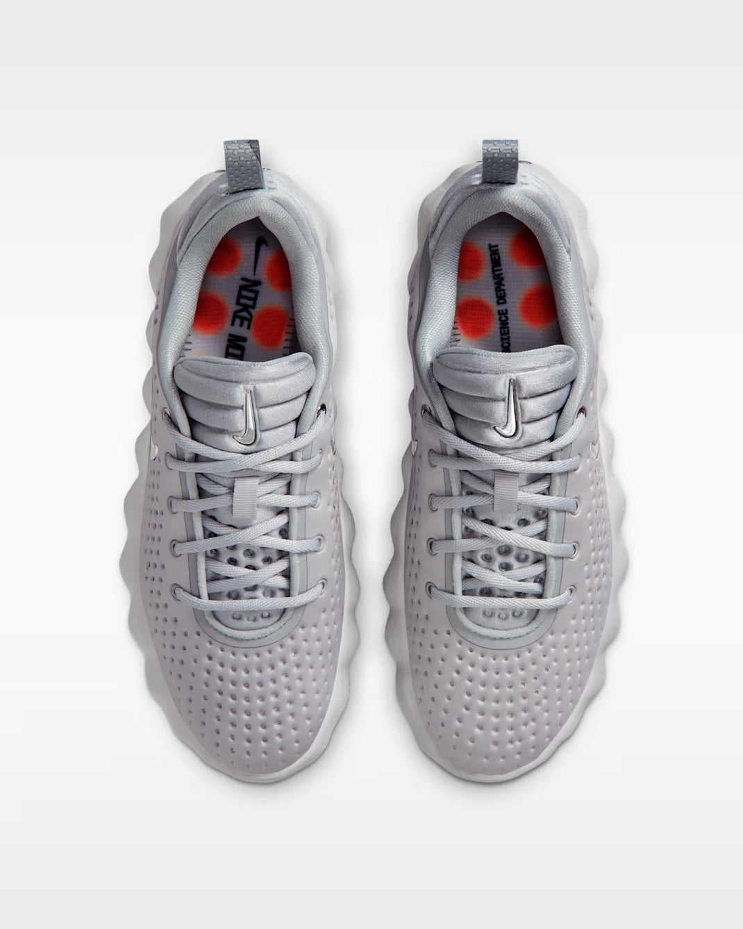 NIKE Mind 002