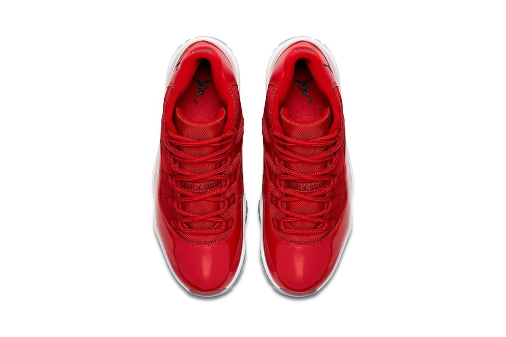 Jordan 11 Red