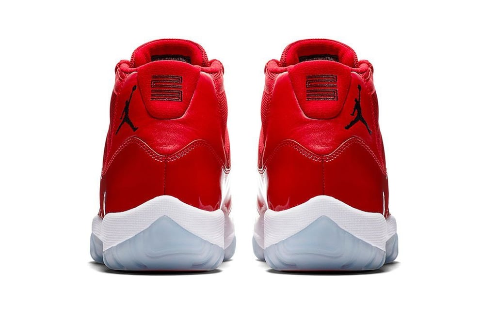 Jordan 11 Red