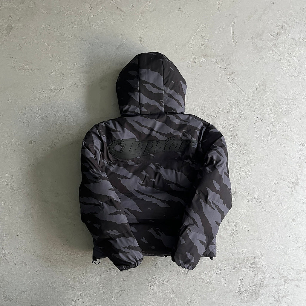 Trapstar Jacket black tiger camo