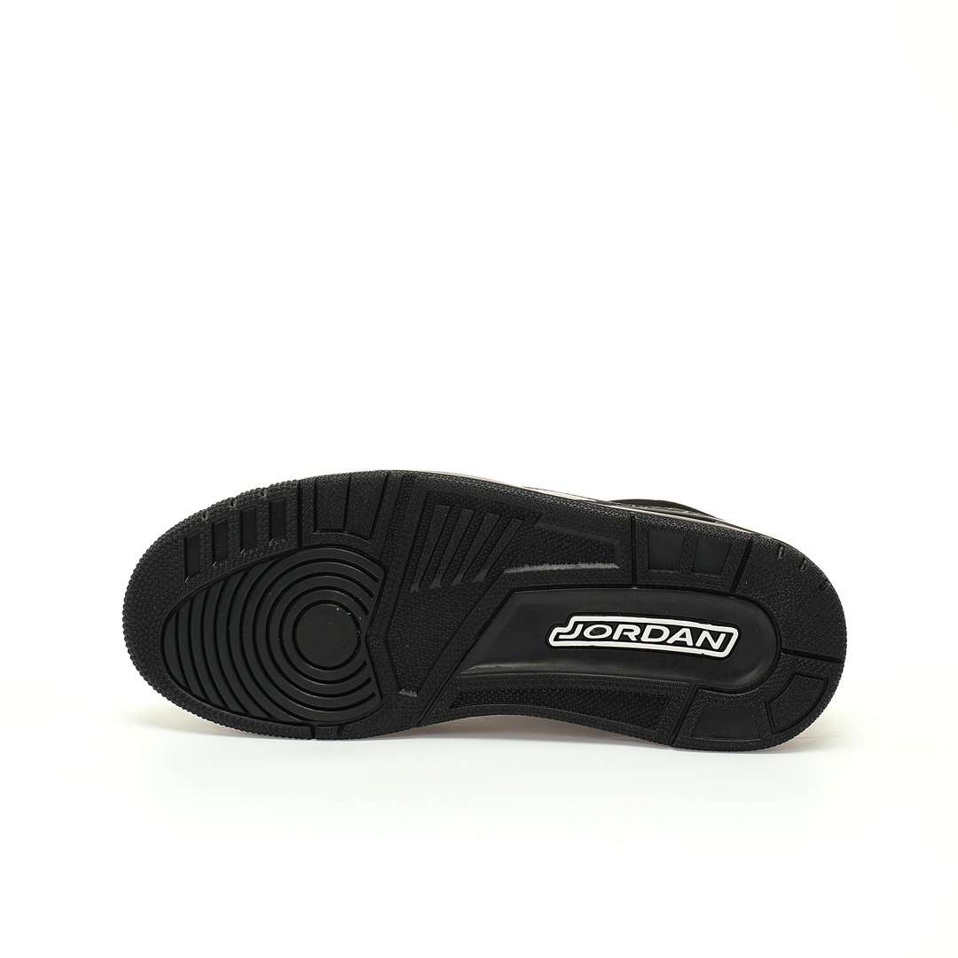 Jordan 3 Black Cat