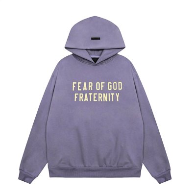 ESSENTIAL HOODIE