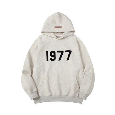 ESSENTIAL HOODIE