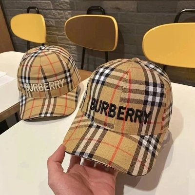 BURBERRY CAP