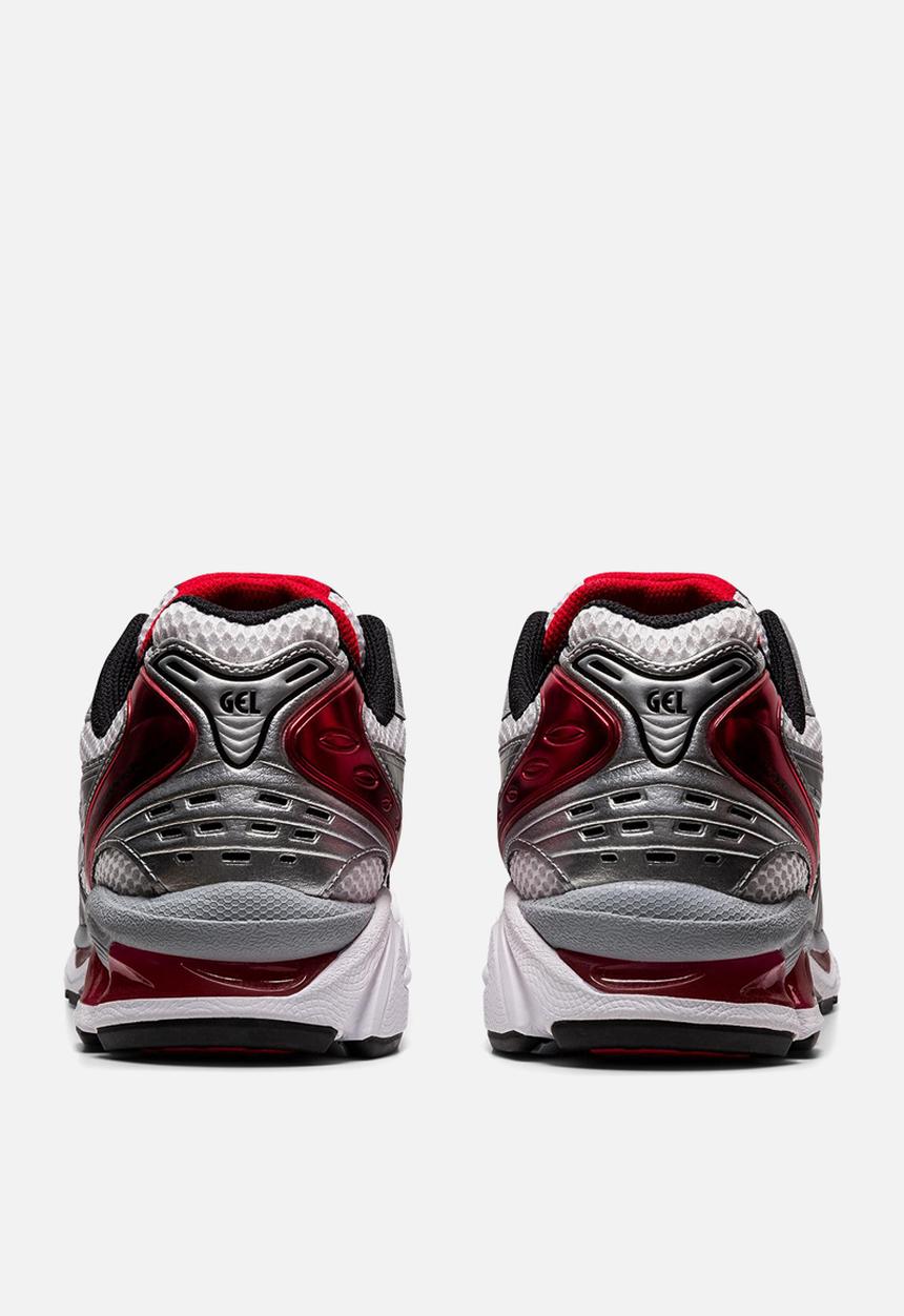 ASICS