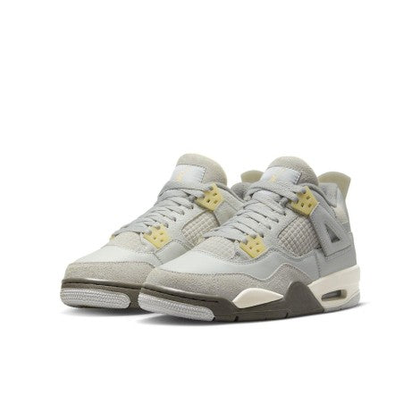 Jordan 4    Craft Photon Dust