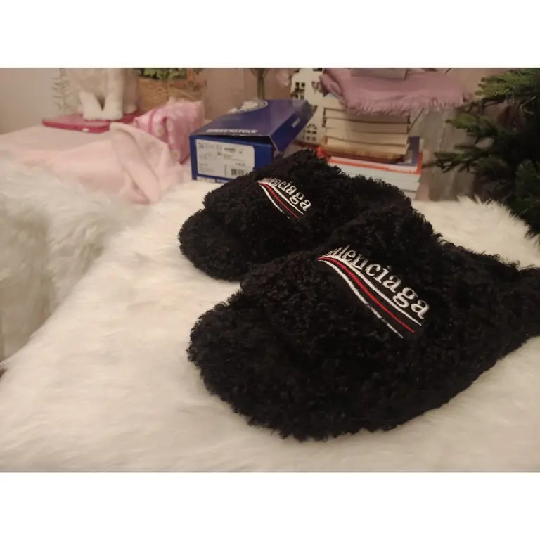 Balenciaga Slipper