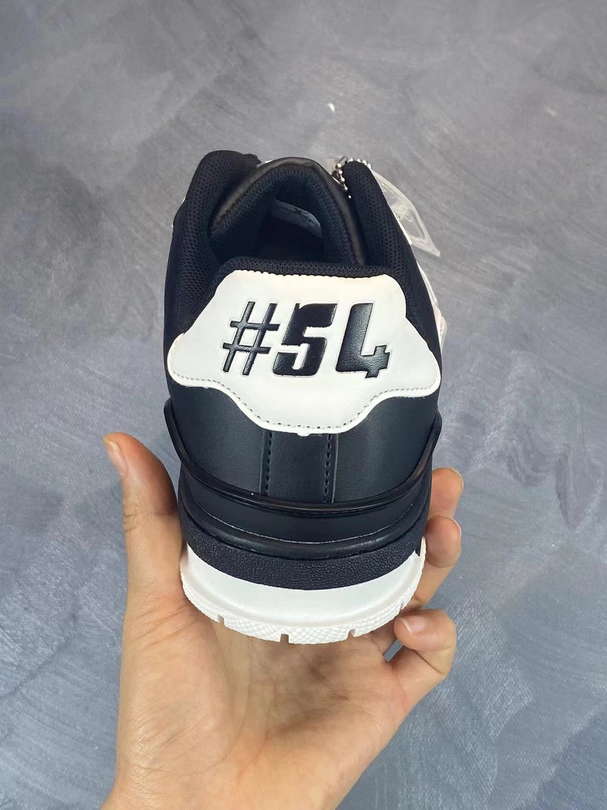 Louis  Vuitton Trainer