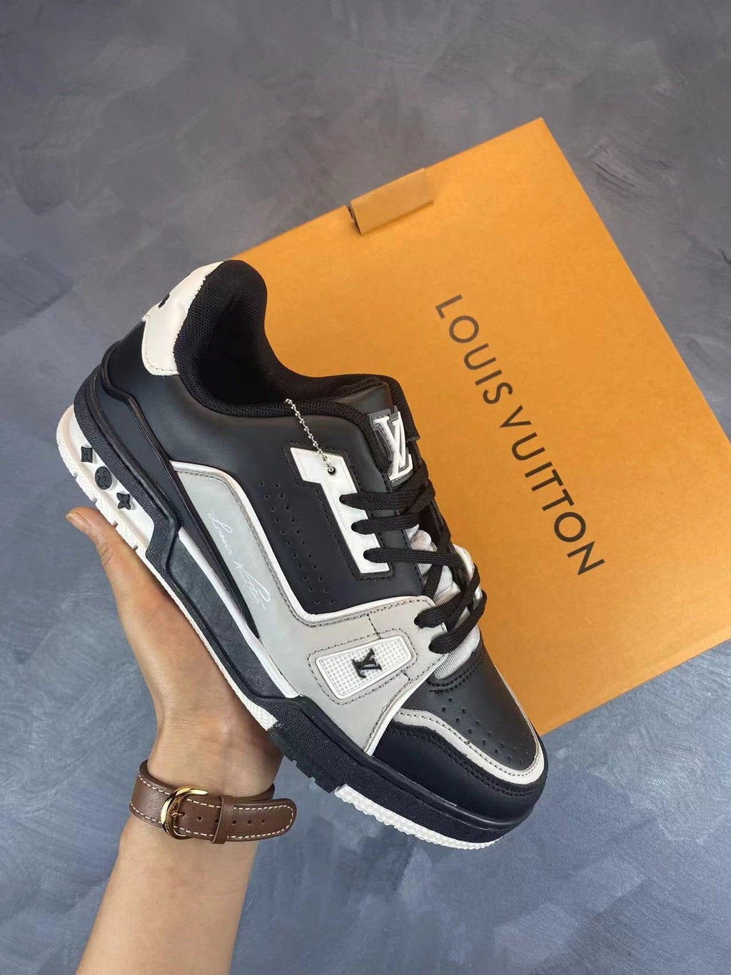 Louis  Vuitton Trainer