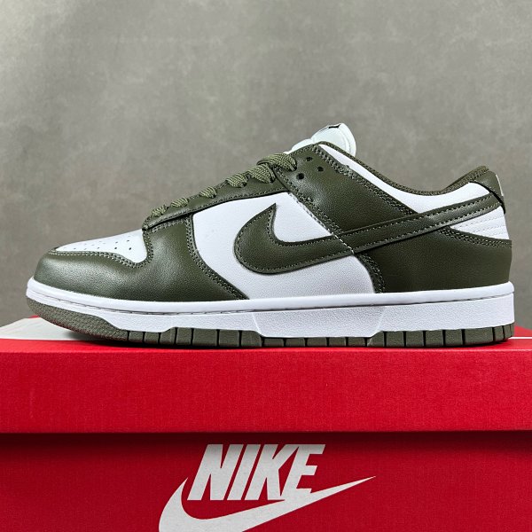 Dunk Olive